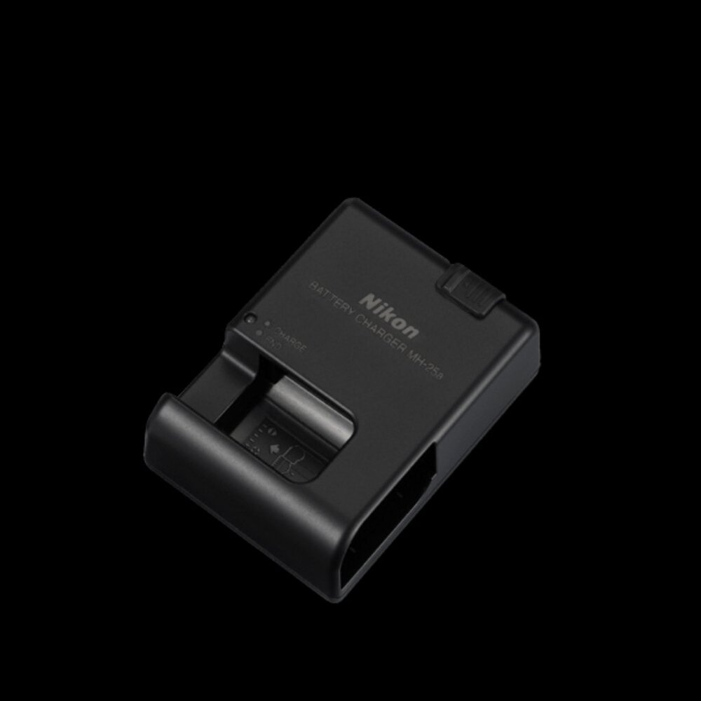 Nikon battery charger MH-25a and rechargeable battery EN-EL15